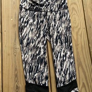 Under Armour Cropped Legging